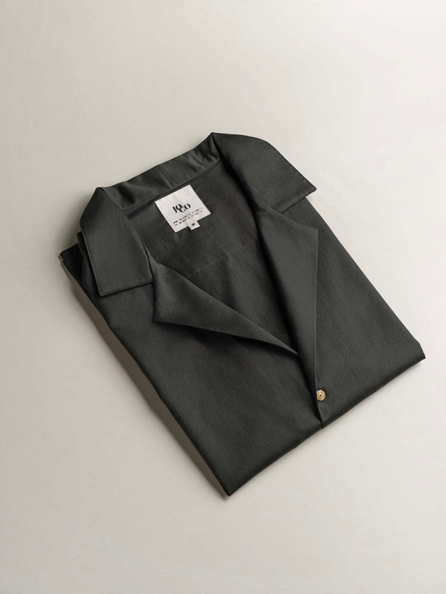 natural fabric shirts USA