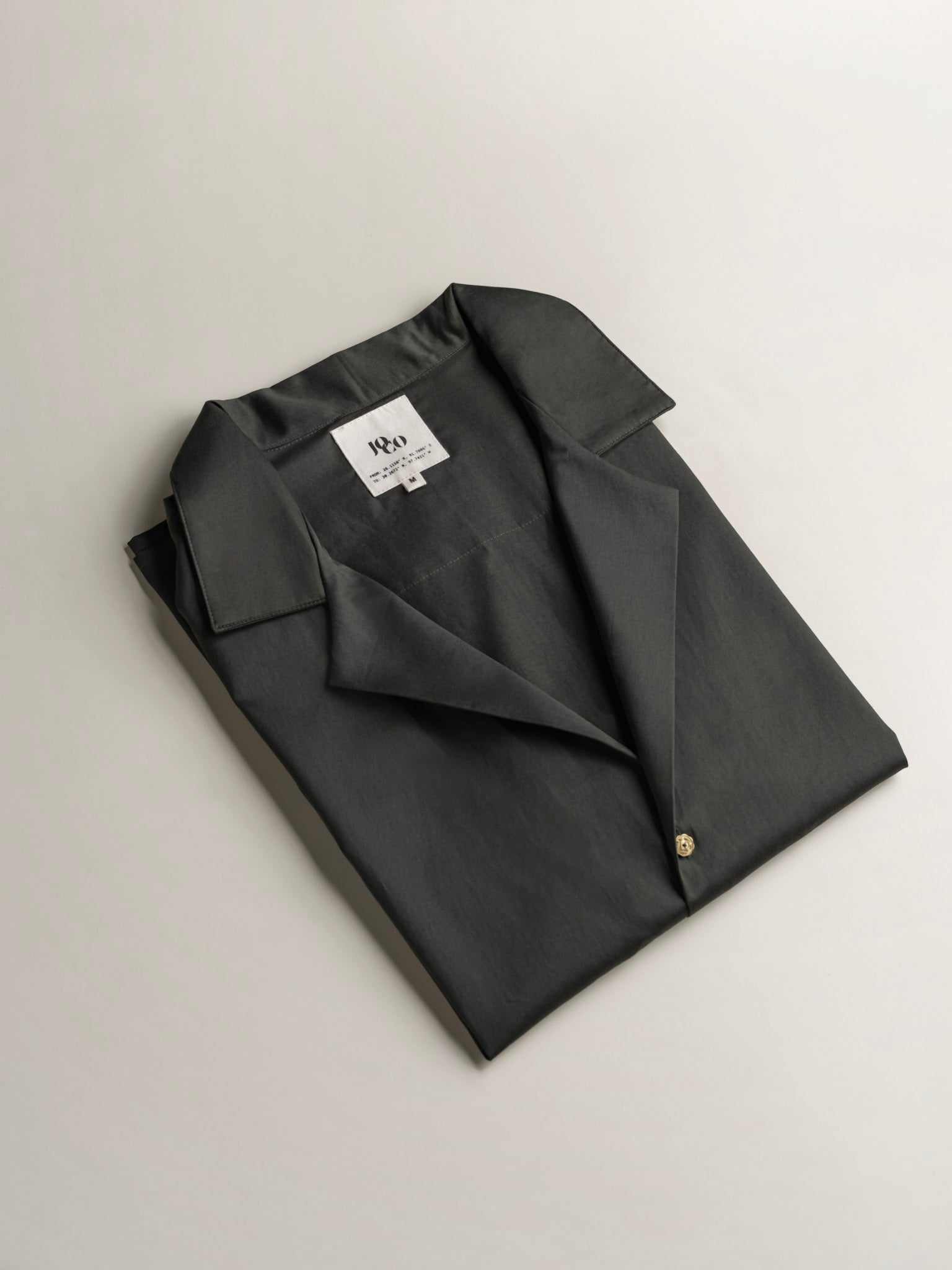 natural fabric shirts USA